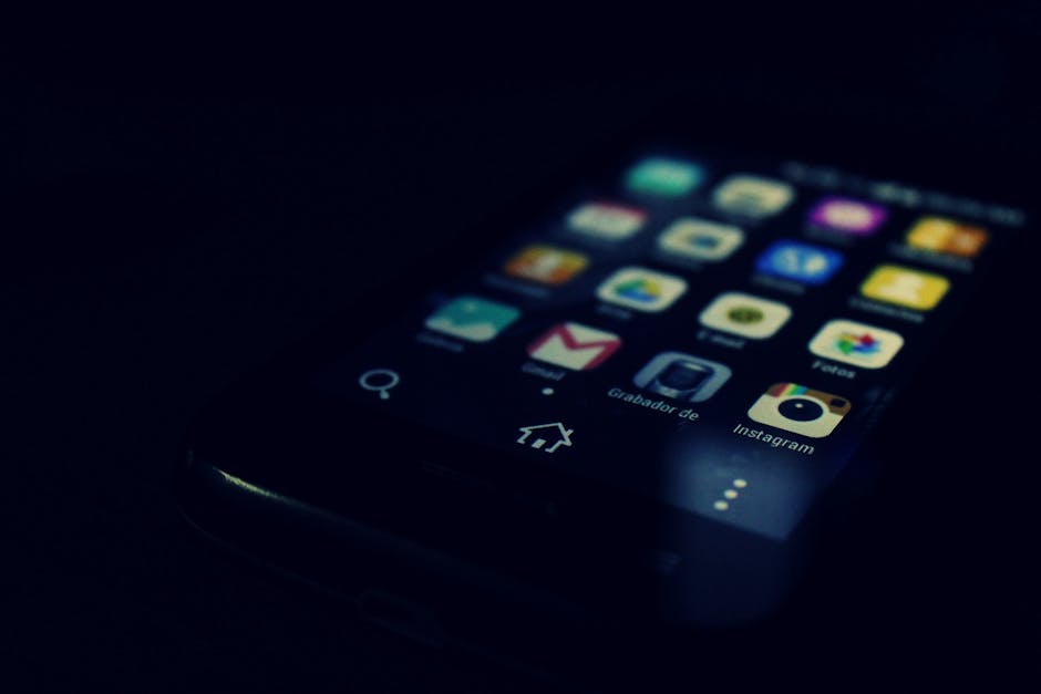 Personal Branding for Digital Creators: Stand Out in 2026
