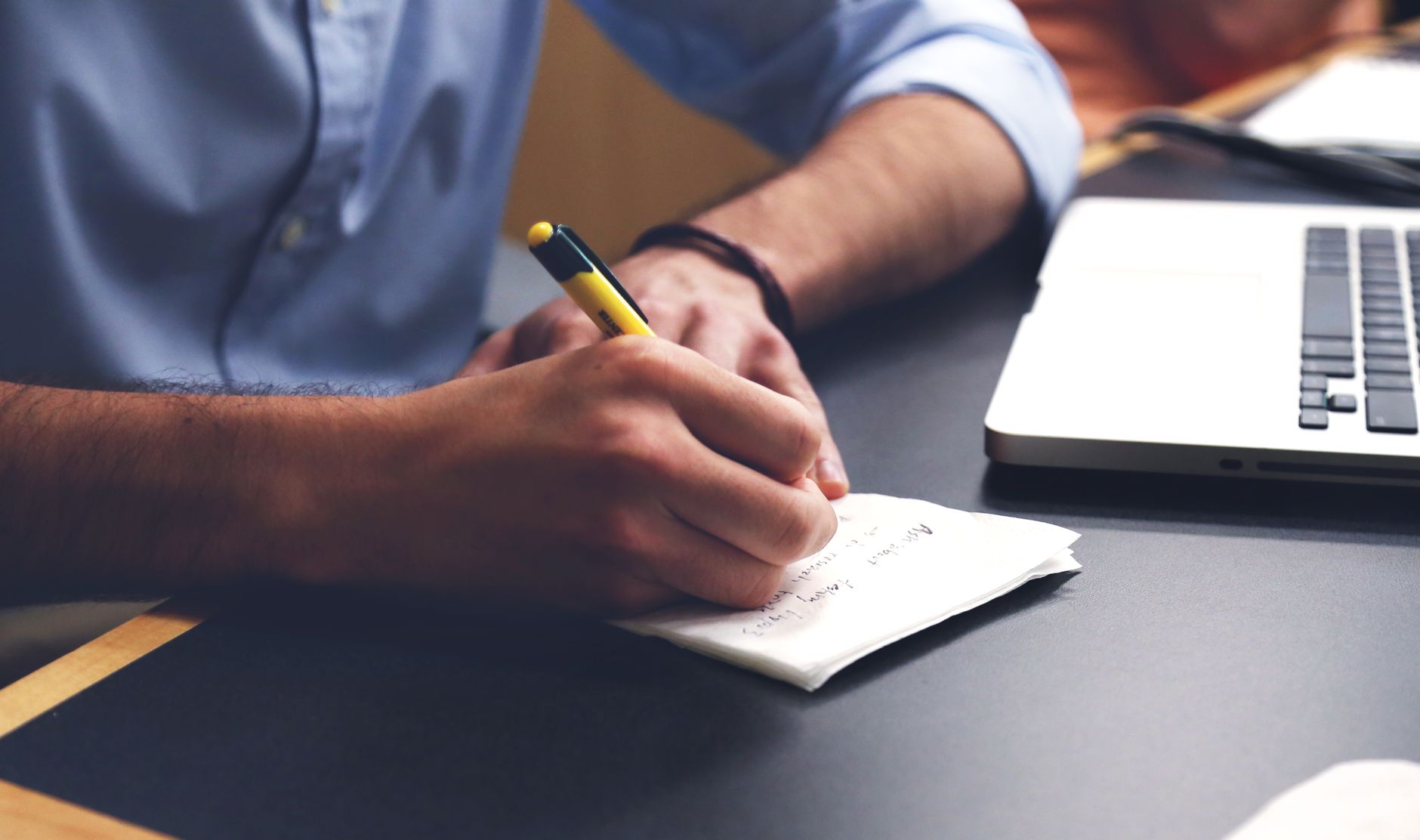 17 Side Hustle & Passive Income Ideas with AI Automation