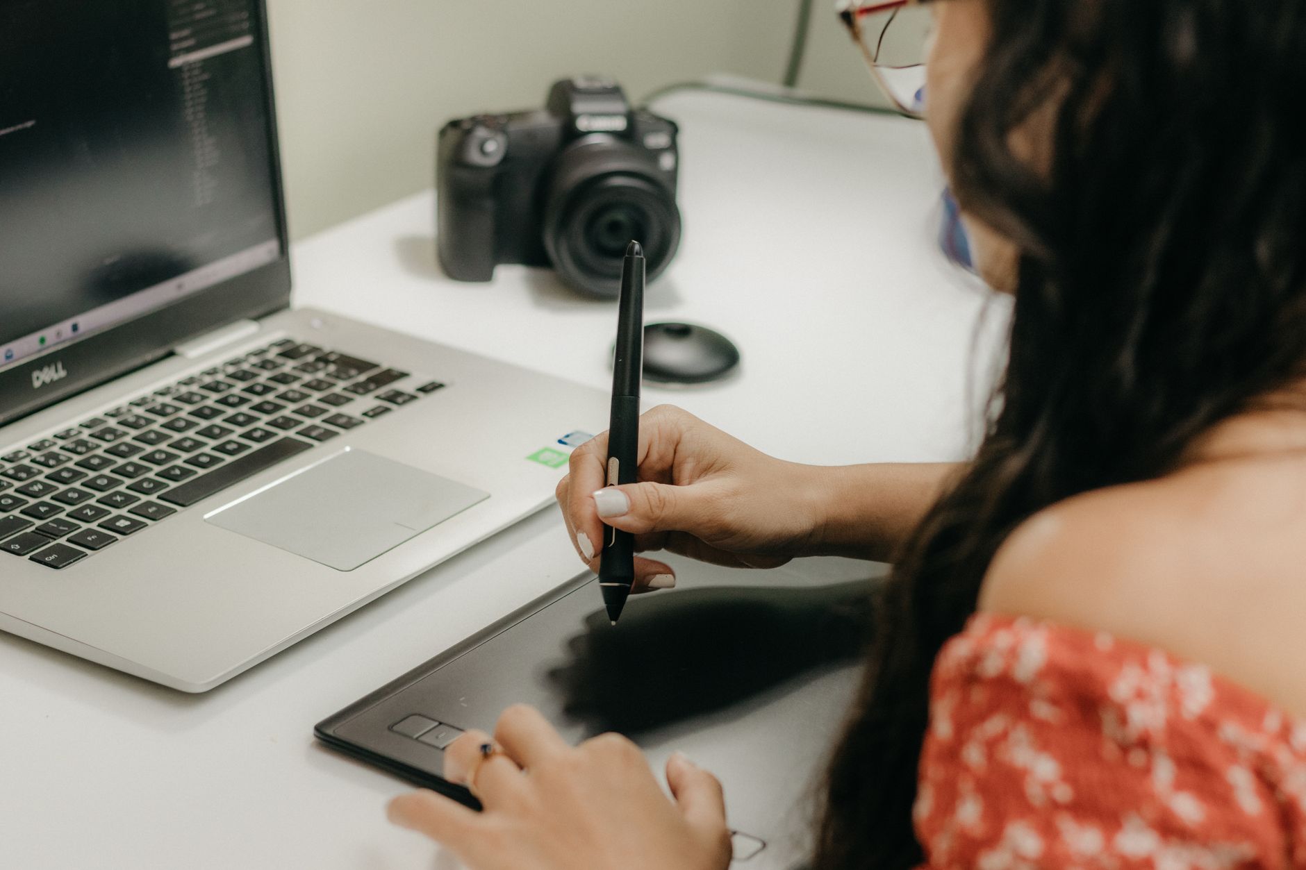 Canva: The User-Friendly Powerhouse