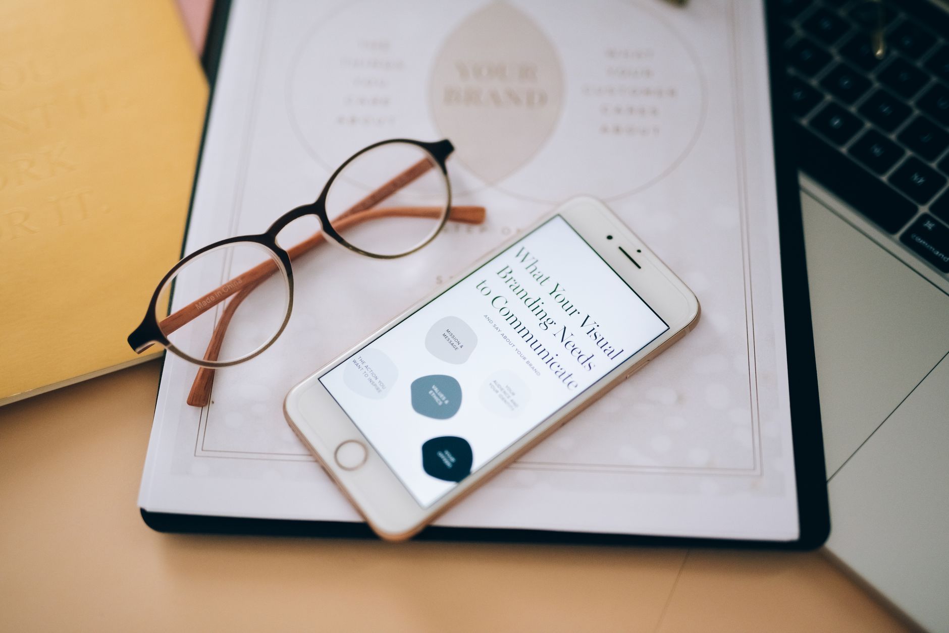 Personal Branding for Digital Creators: Stand Out in 2026